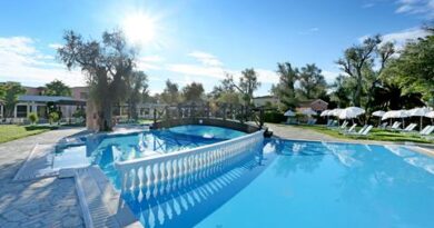 Boek  Hotel Apollo Palace in de plaats Messonghi op Corfu voor 2026