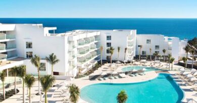 Boek  Hotel Lava Beach in de plaats Puerto del Carmen op Lanzarote voor 2026