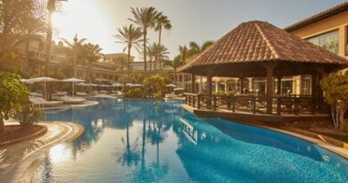 Boek  Hotel Secrets Bahia Real Resort & Spa in de plaats Corralejo op Fuerteventura voor 2026