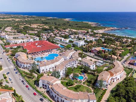 Boek Hotel Sol Falco in de plaats Cala 'n Bosch op Menorca voor 2026